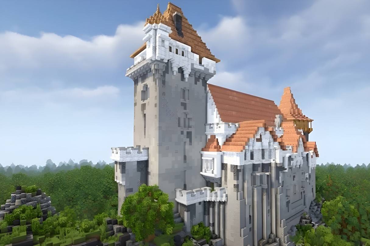 Château de la Renaissance gothique au sommet de la montagne