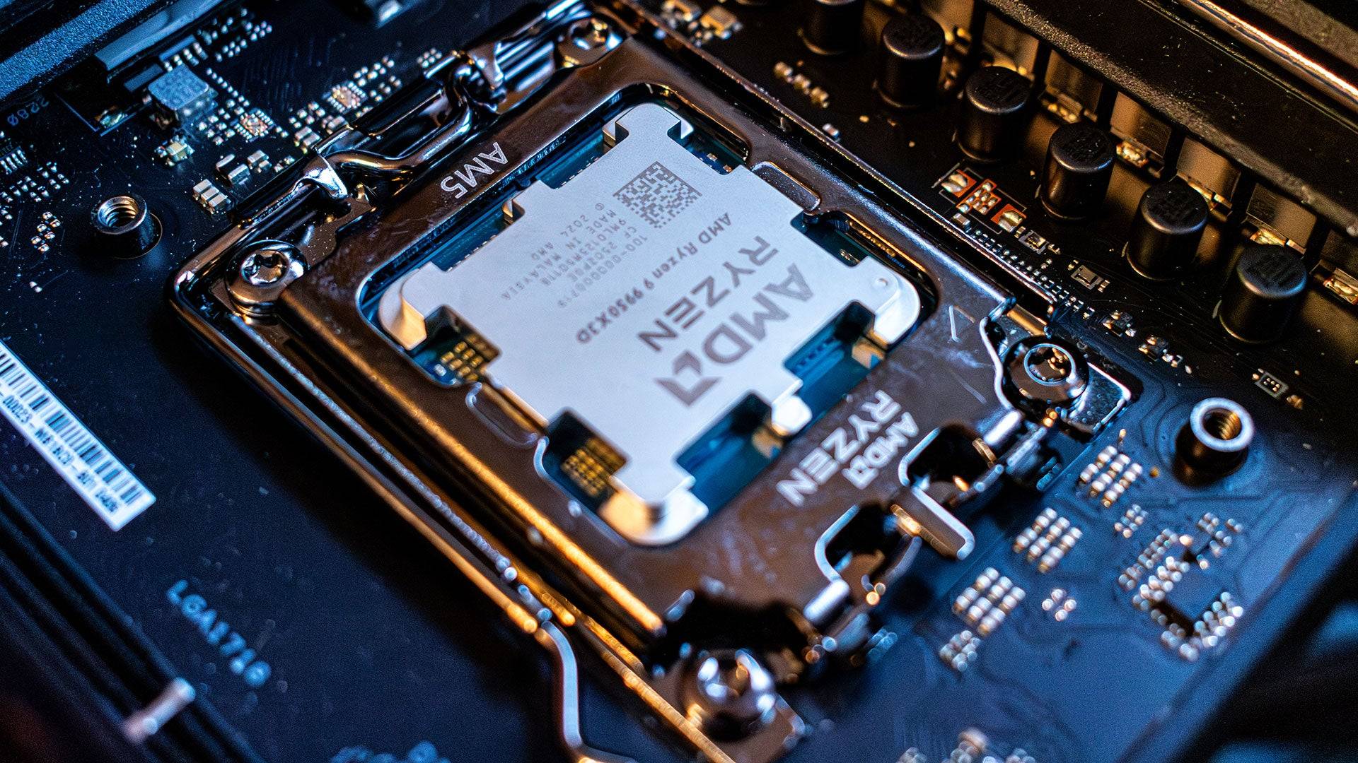 AMD Ryzen 9 9950x3d评测发布