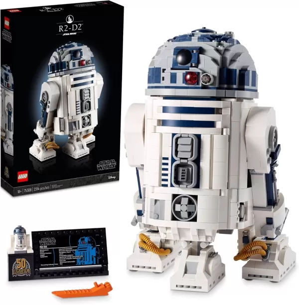 Retired LEGO Sets Still Available at Amazon - Act Fast