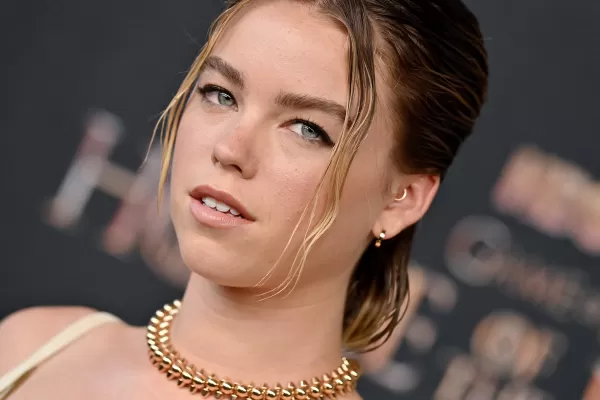 ミリー・アルコック：「ハイアップ」は、ハウス・オブ・ザ・ドラゴンセットの演技コーチを助言した